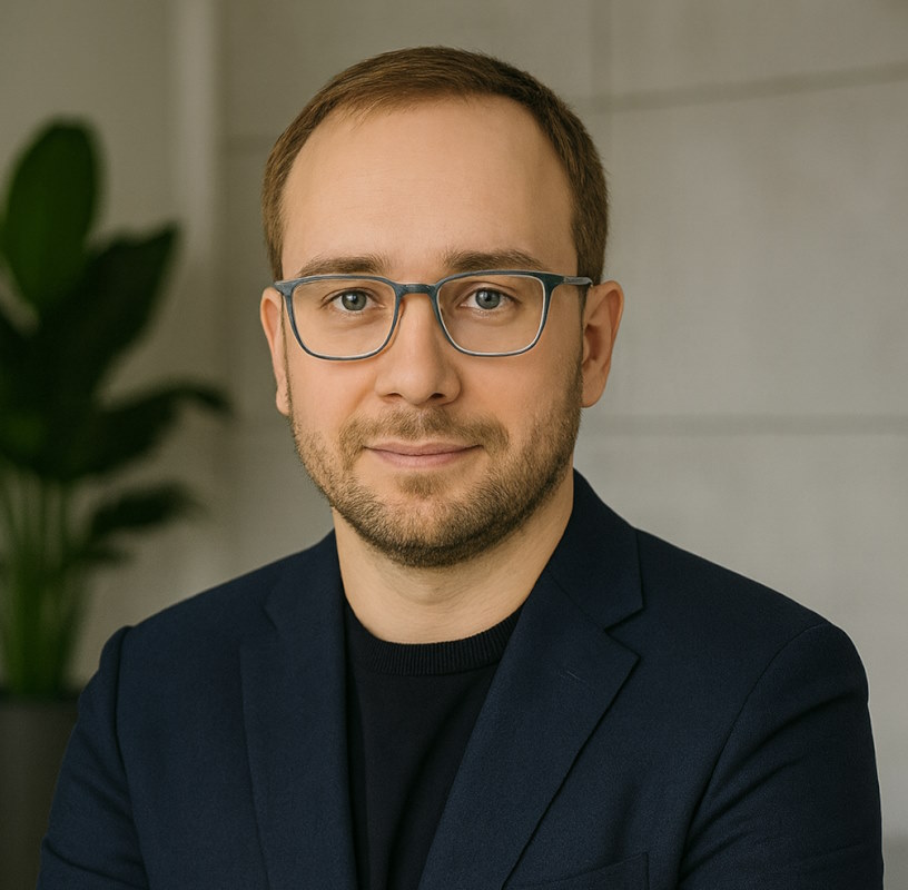 lux groups александр Лицкевич